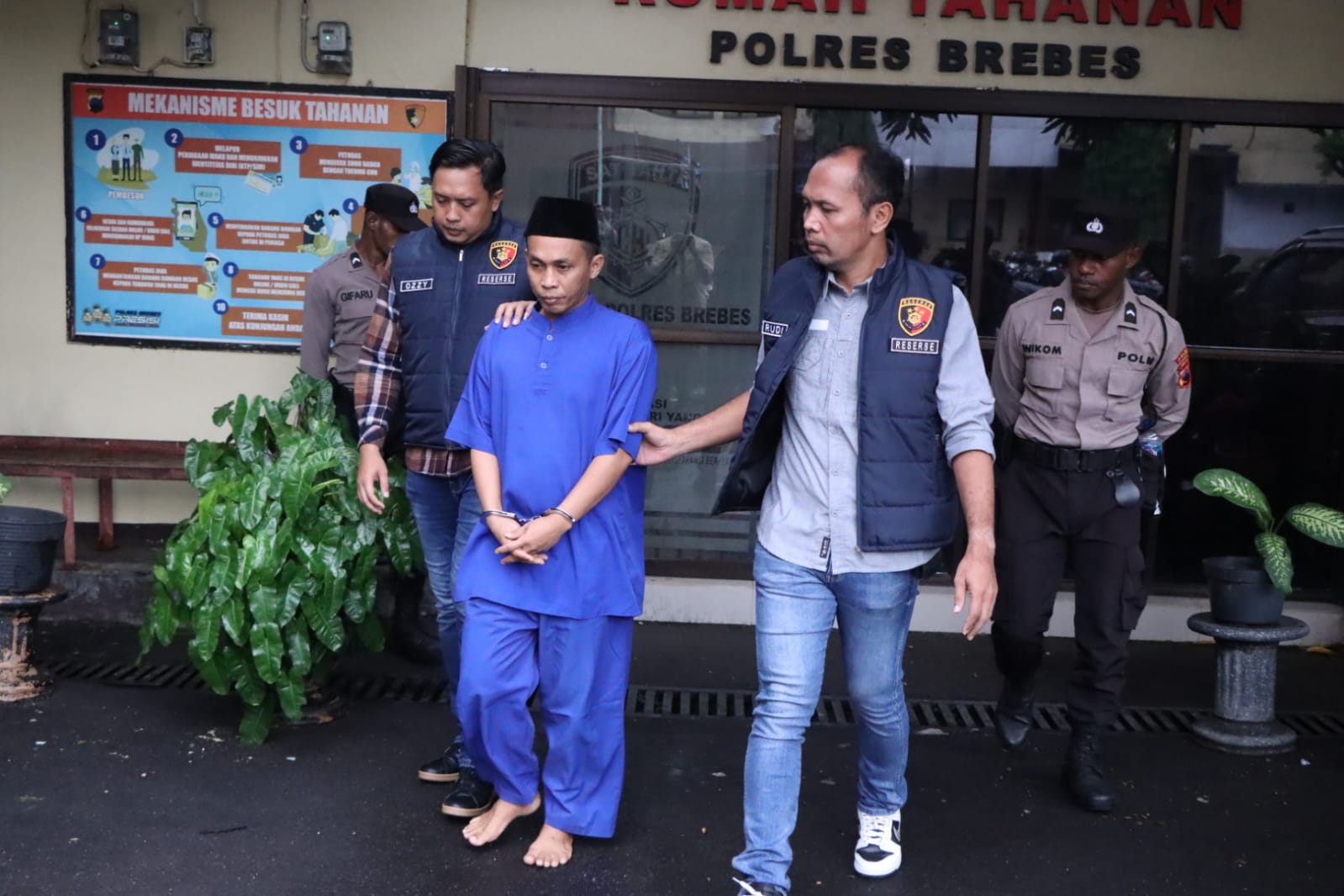 Dana Desa Buat Mangku Purel, Mantan Kades di Brebes Diringkus