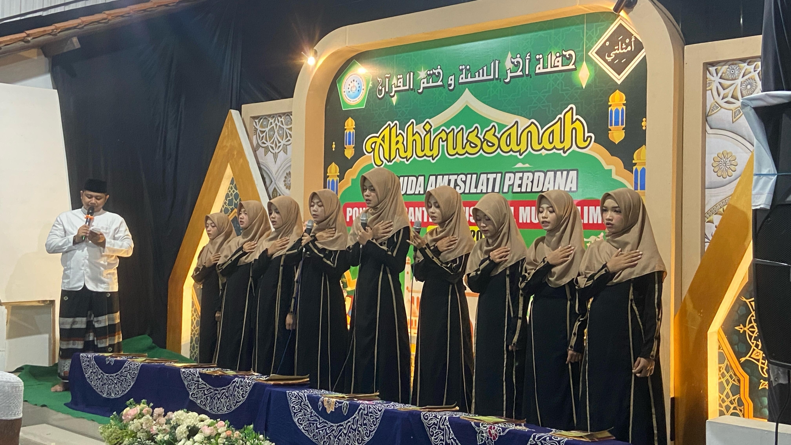 Wisuda Amstilati Perdana, Ponpes Bustanul Muta’allim cetak santriwati ahli kitab kuning di usia belia.