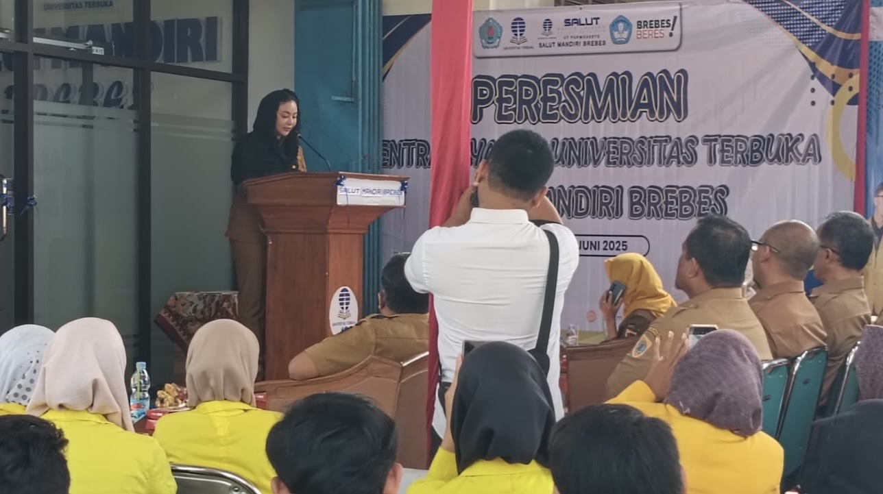 Satu Keluarga Satu Sarjana, 480 Mahasiswa Brebes Dapat Beasiswa Kuliah