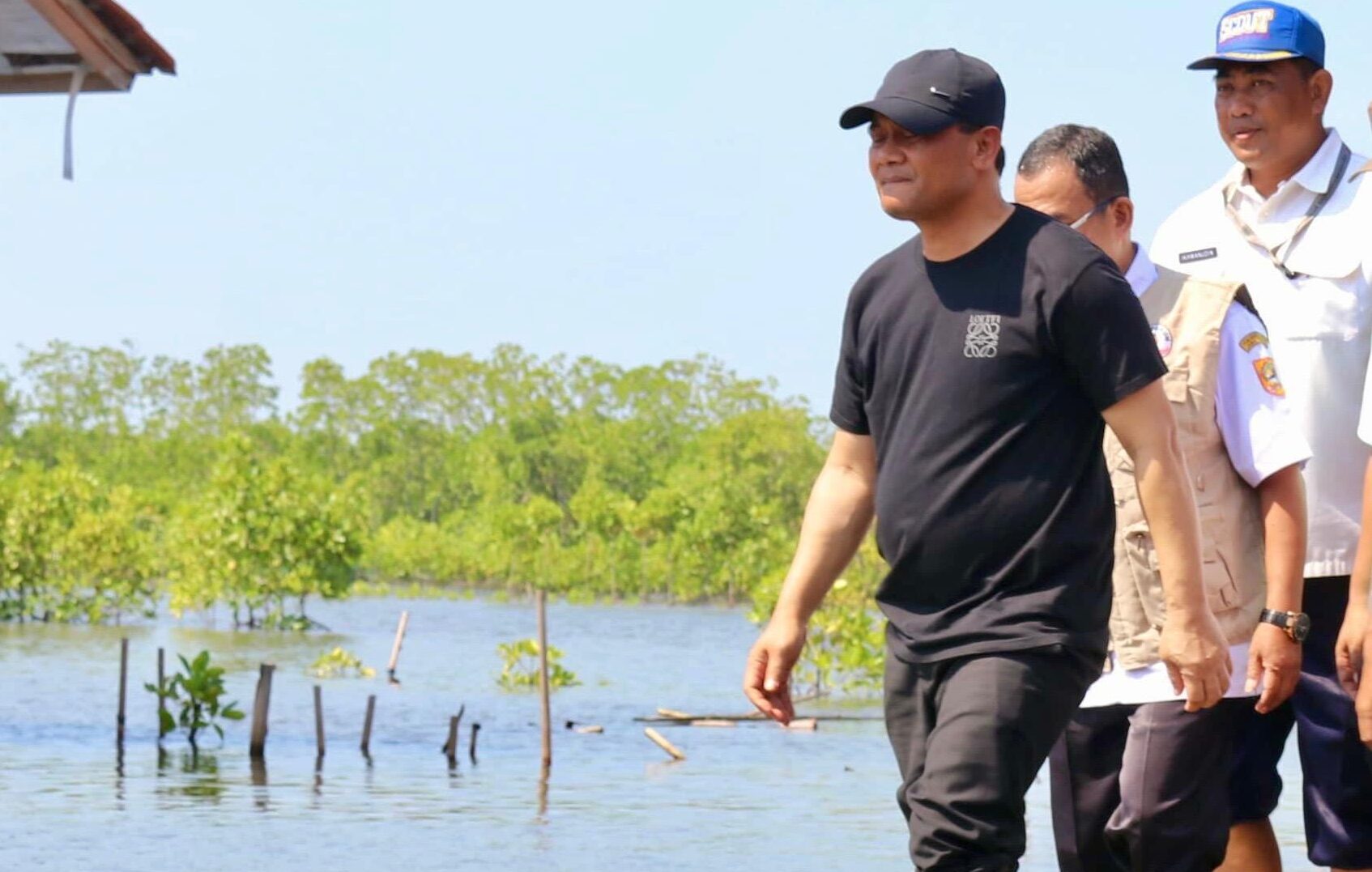 Gubernur Ahmad Luthfi Gerakkan Aksi Serentak Mageri Segoro untuk Selamatkan Pesisir
