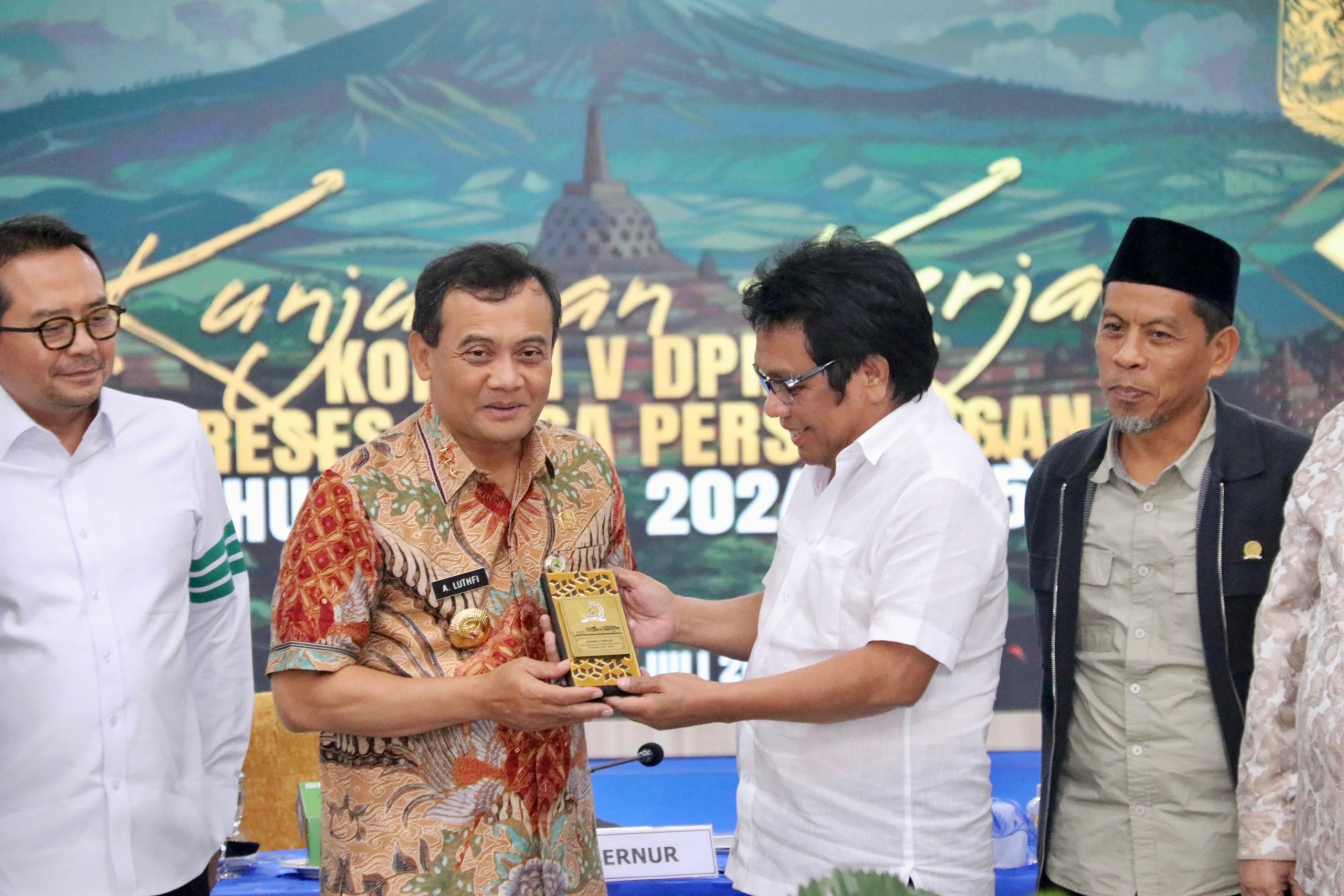DPR RI Apresiasi Langkah Cepat Gubernur Luthfi Tangani Rob Sayung