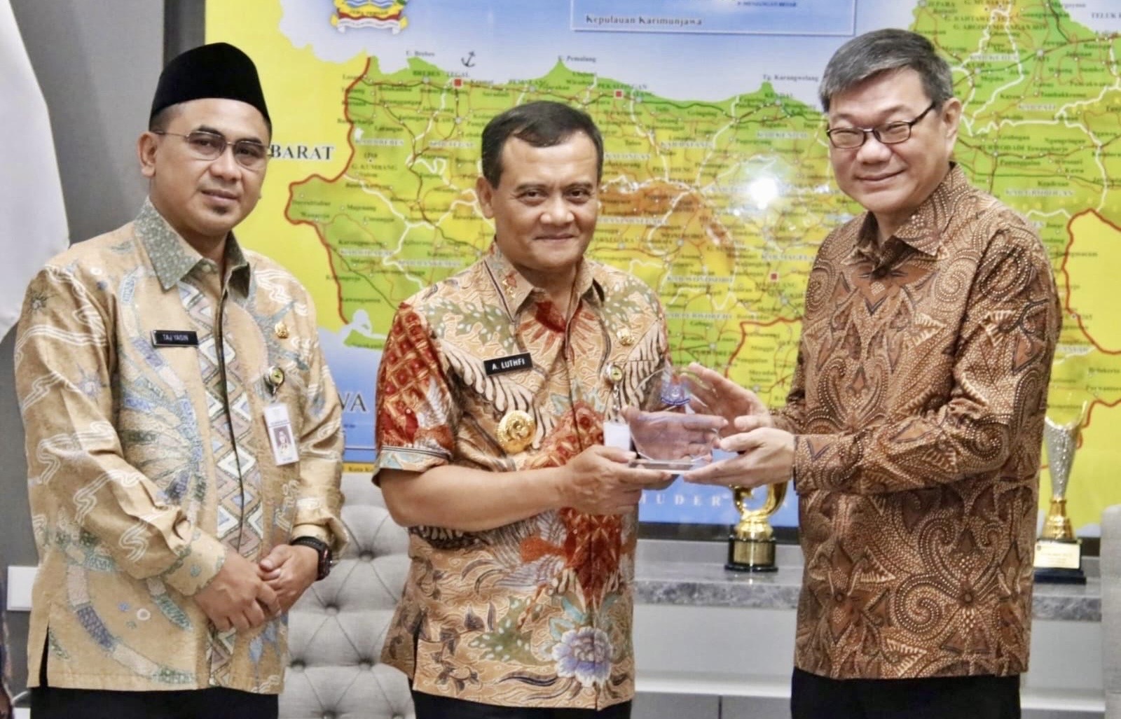 Ahmad Luthfi Upayakan Pengembangan Pelabuhan di Jateng Saat Bertemu Dubes Singapura