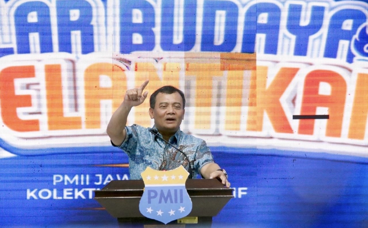 Ahmad Luthfi Ajak Mahasiswa Dampingi Desa Miskin, Kawal Program Pengentasan Kemiskinan