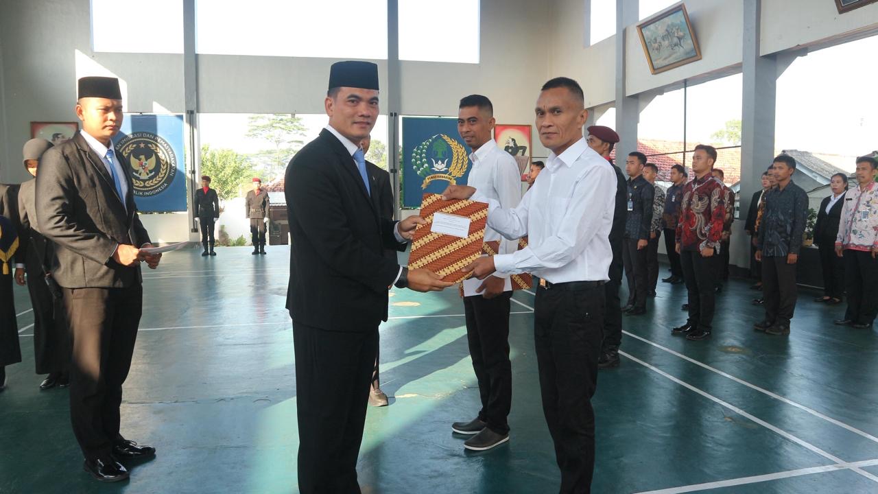 HUT RI, Warga Binaan Lapas Batang Dihadiahi Remisi