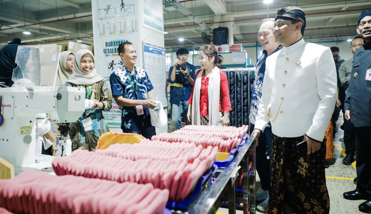 Upacara Hari Jadi ke-80 Provinsi Jateng di KEK Industropolis Batang, Ahmad Luthfi: Simbol dan Miniatur Kemajuan Daerah