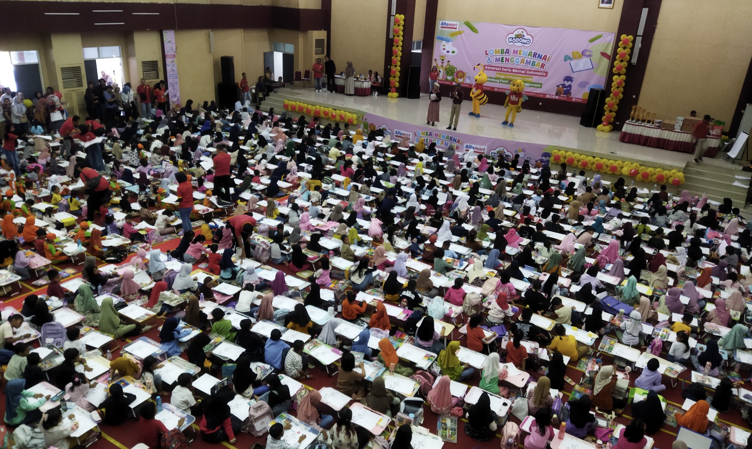 Tumpah Ruah, Seribuan Anak di Tegal Antusias Ikuti Lomba Mewarnai dan Menggambar