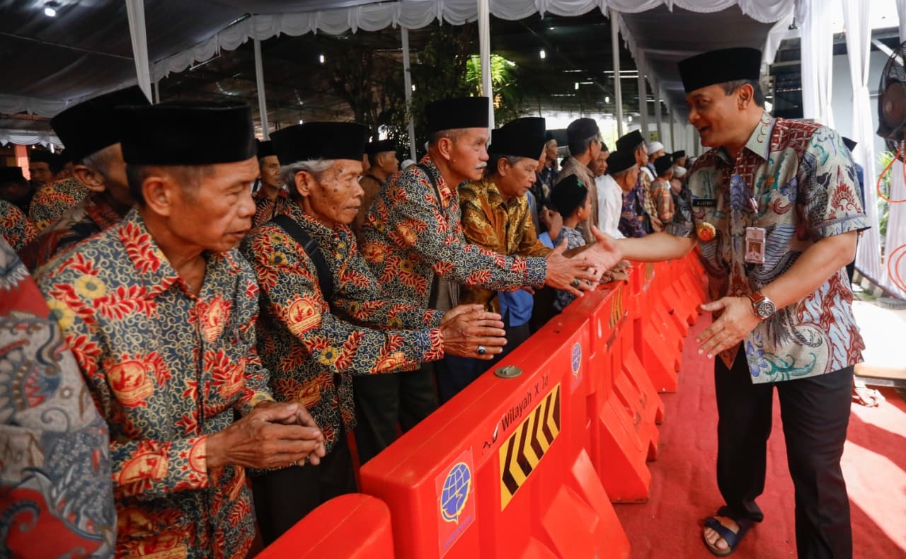 Ahmad Luthfi: Ulama dan Pesantren Miliki Peran Penting dalam Menebar Kedamaian