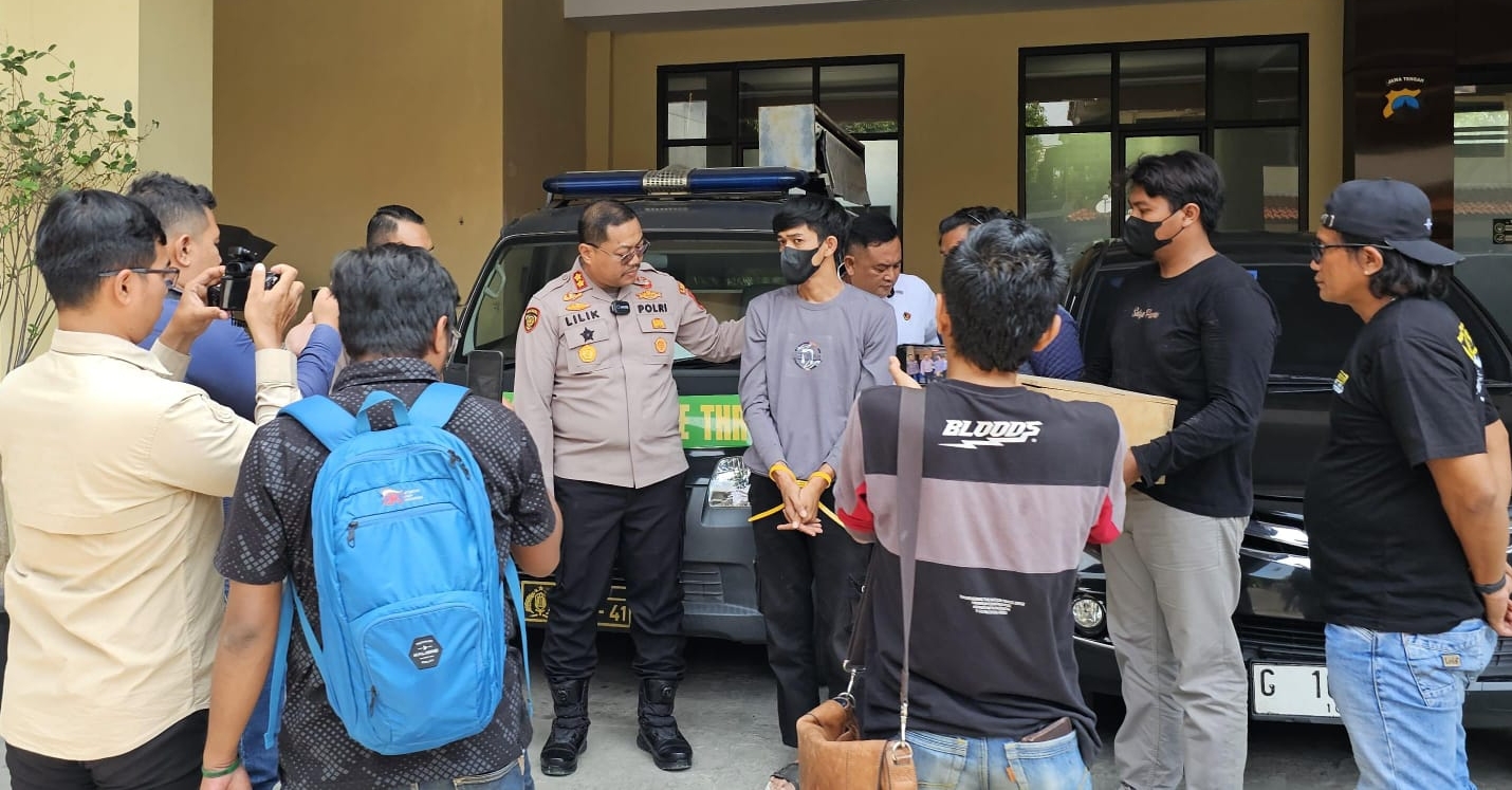 Polres Brebes Tangkap Pengedar Sabu dan Ribuan Obat Terlarang