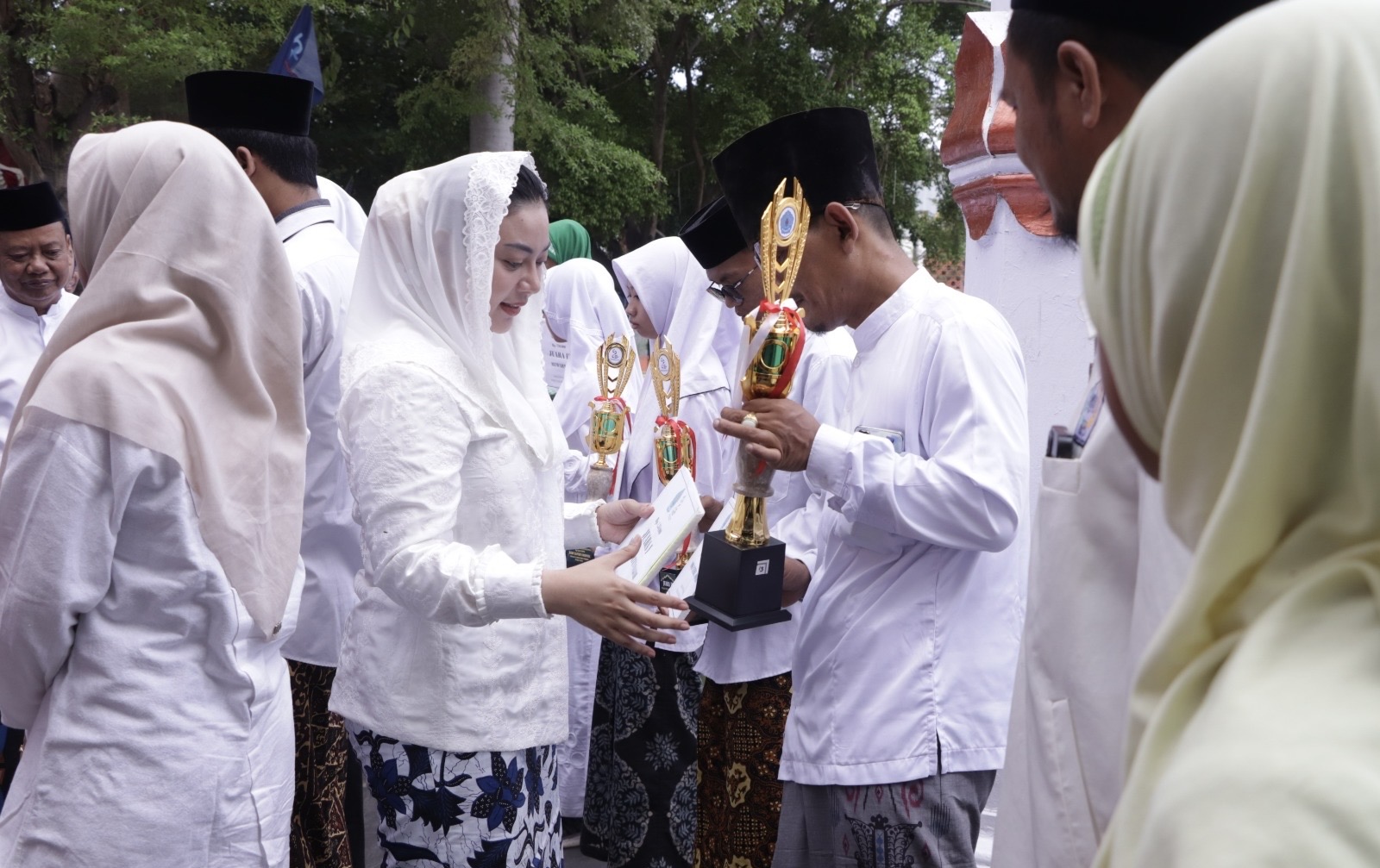 Santri Harus Jadi Pelaku Sejarah Baru, Tegas Bupati Brebes di Upacara Hari Santri Nasional 2025