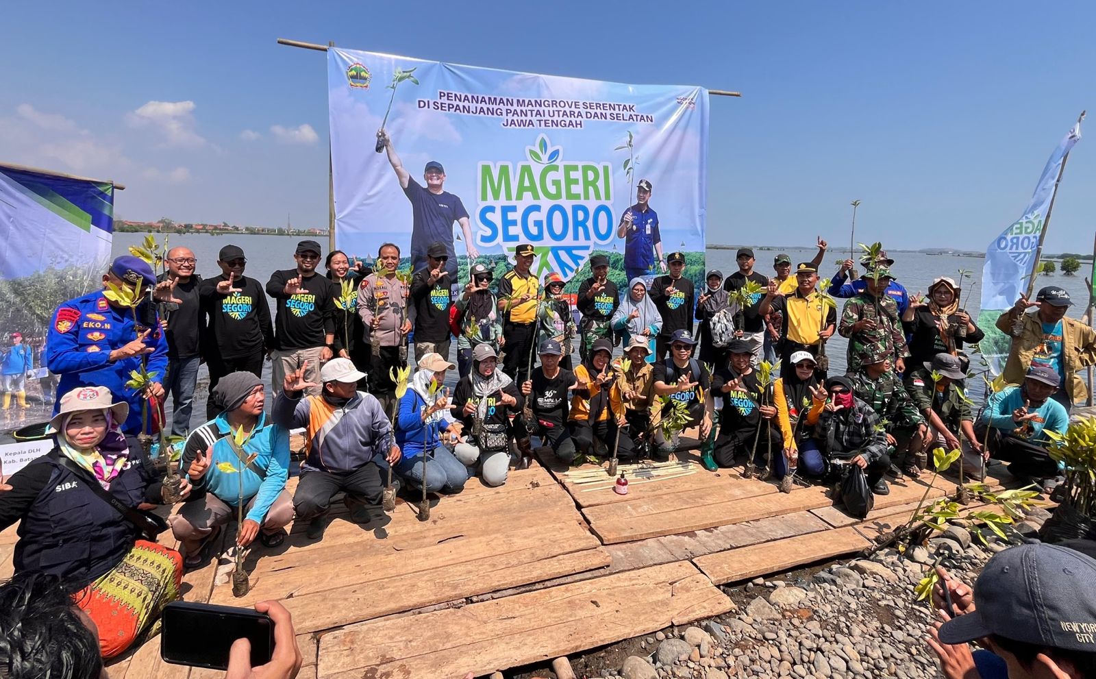 Mageri Segoro, BPI Tanam 60.000 Mangrove di Pesisir Batang hingga Kendal