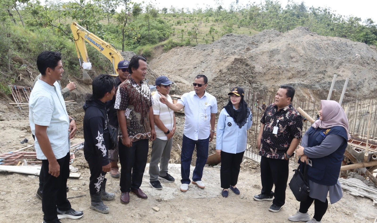 Jembatan Rp1,2 Miliar di Pamulihan Dikebut, Warga dan Pelajar Sambut Harapan Baru