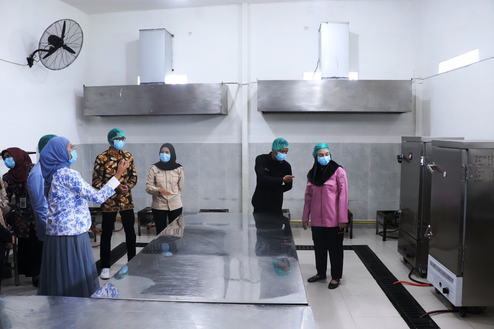 Sidak MBG, BPKP Jateng dan Bupati Brebes Pastikan Makanan Aman dan Bergizi