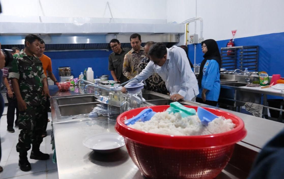 Wabup Pemalang Resmikan Dapur Makan Bergizi Gratis di Randudongkal