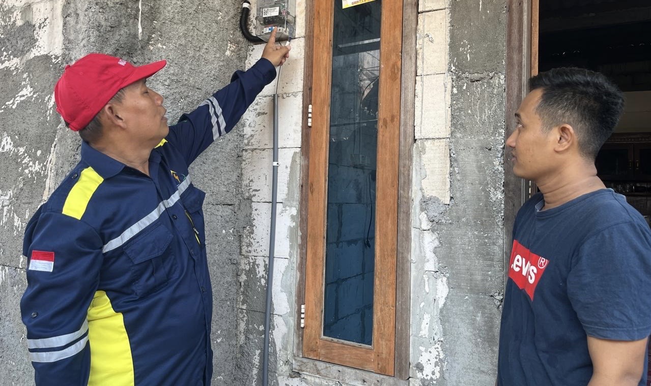 Pemprov Jateng Salurkan 1.000 Sambungan Listrik Gratis bagi Warga Kurang Mampu