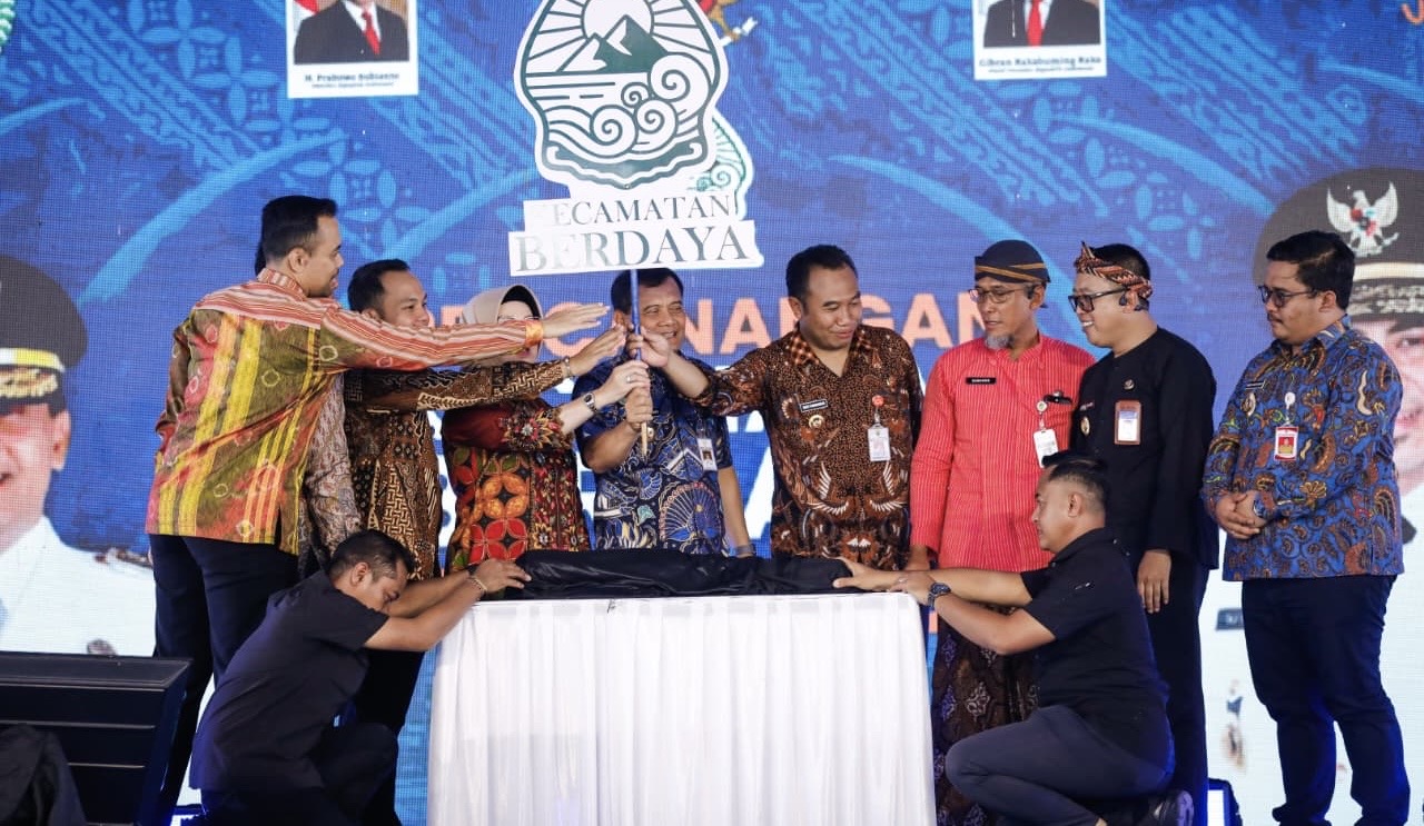 Gubernur Ahmad Luthfi Dorong Pemberdayaan Warga Lewat Program Kecamatan Berdaya