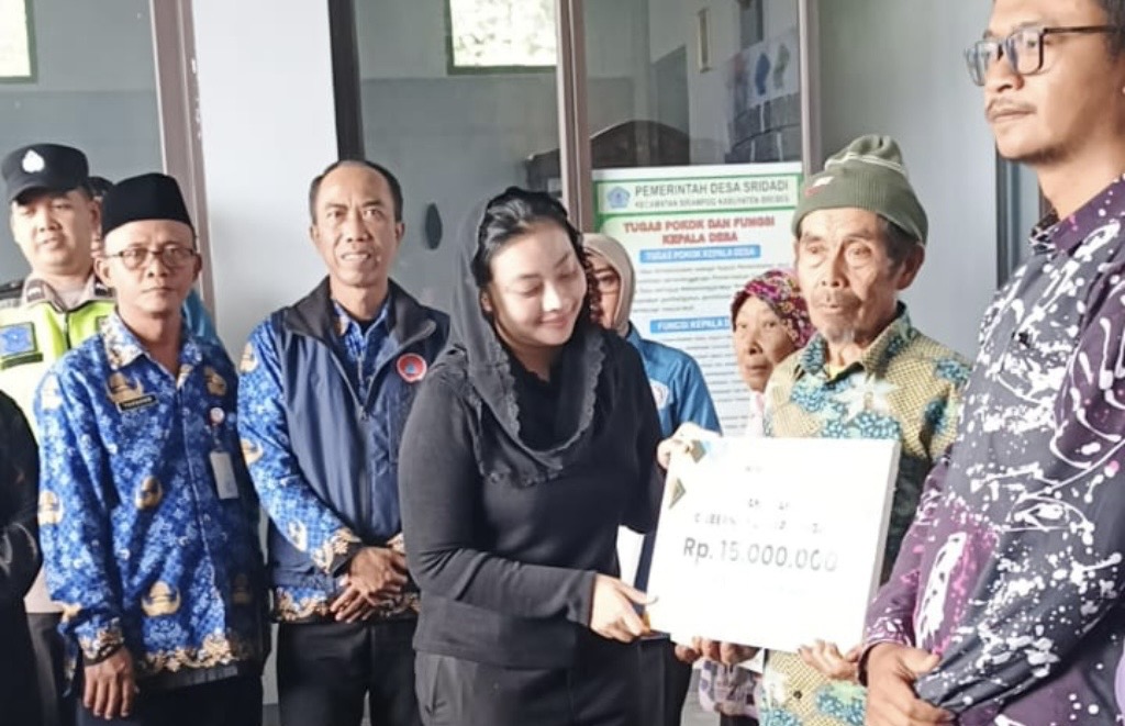 Warga Sridadi Brebes Terima Bantuan Rp 915 Juta dari Gubernur Jateng untuk Penanganan Tanah Bergerak