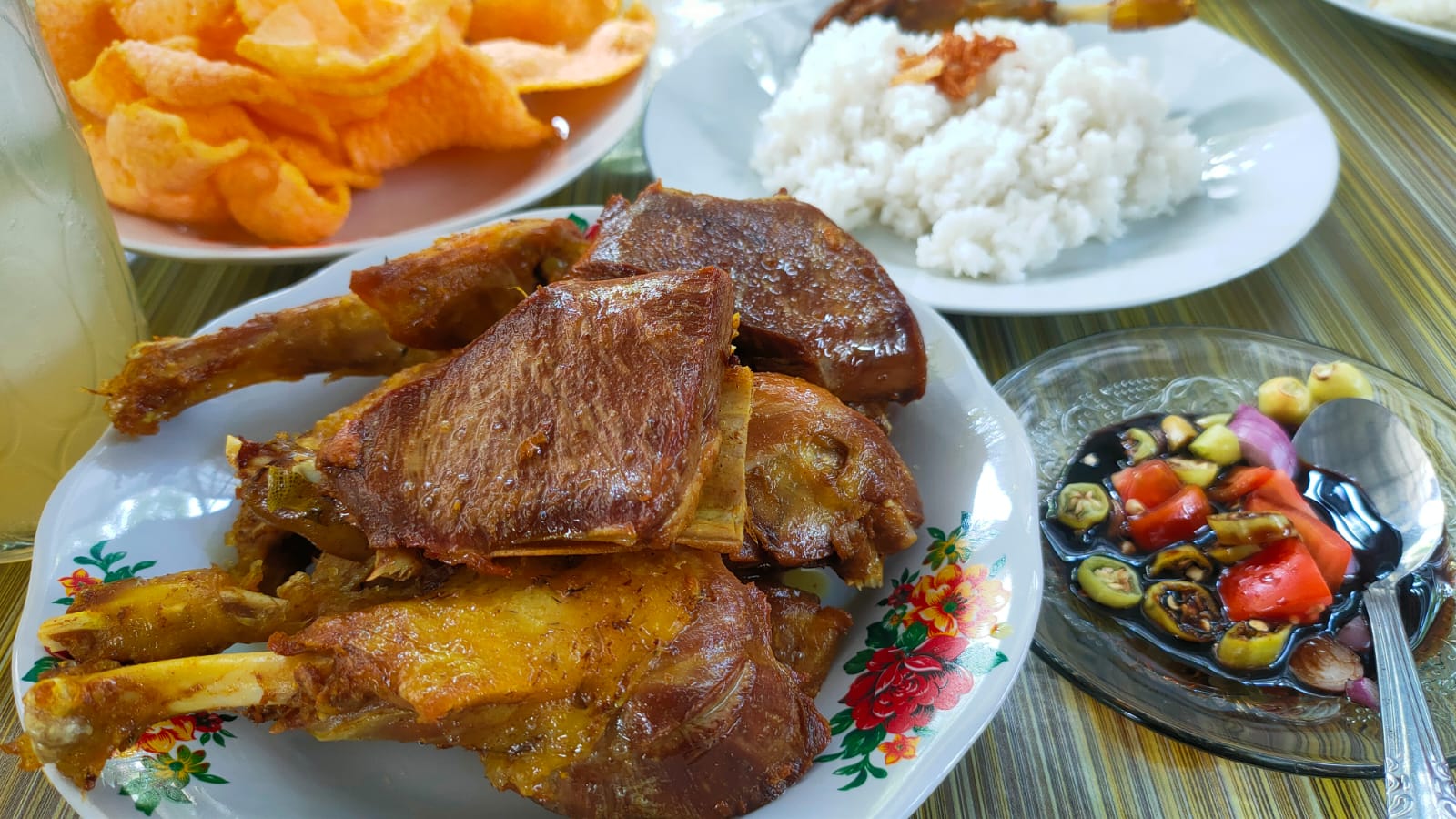 Blengong Goreng Legendaris Pak Taswadi di Tegal Jadi Langganan Pejabat dan Wali Kota