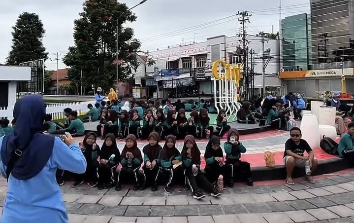 Bupati Pemalang Perbanyak Ruang Publik Dengan Bangun City Walk