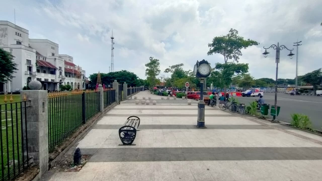 Cuaca Kota Tegal Akhir Tahun Didominasi Berawan, Hujan Petir di Siang Hari