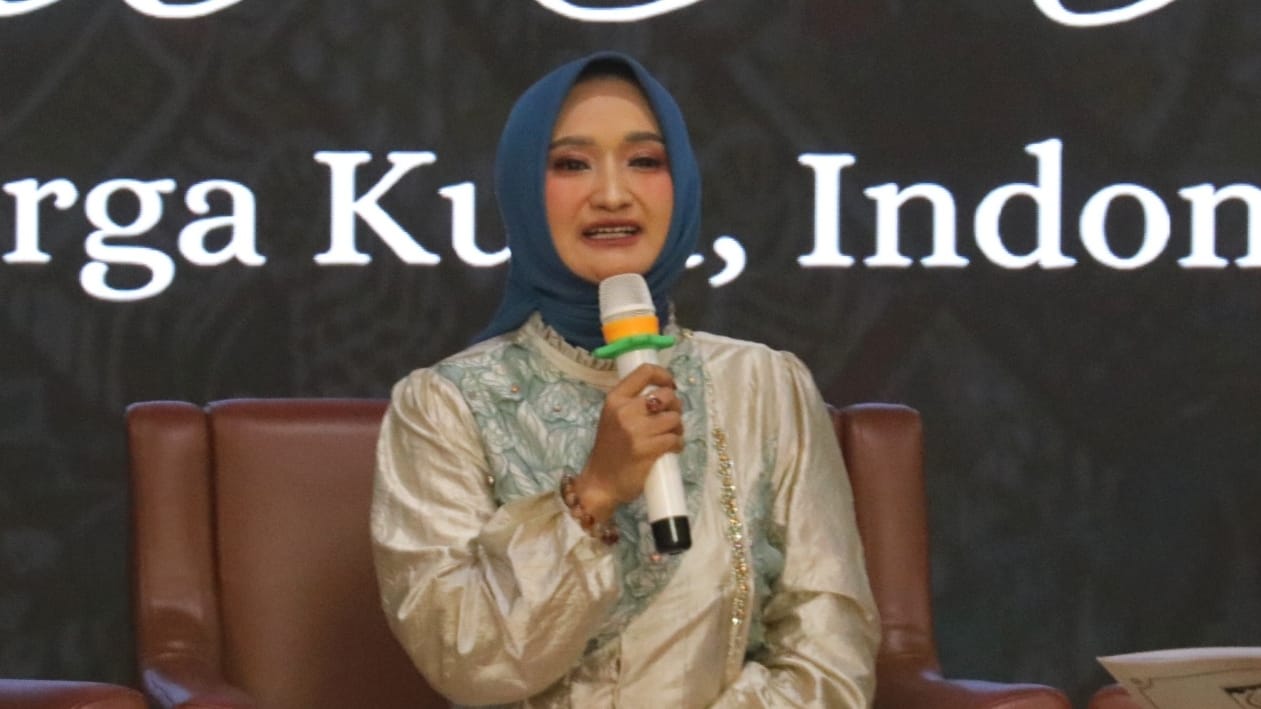 Refleksi Hari Ibu 2025, Makna Juang dari Wawalkot Tegal Mba Iin