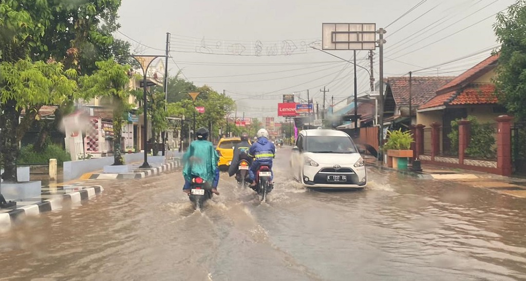 Waspada Puncak Hujan, BPBD Batang Petakan Rawan Longsor dan Banjir
