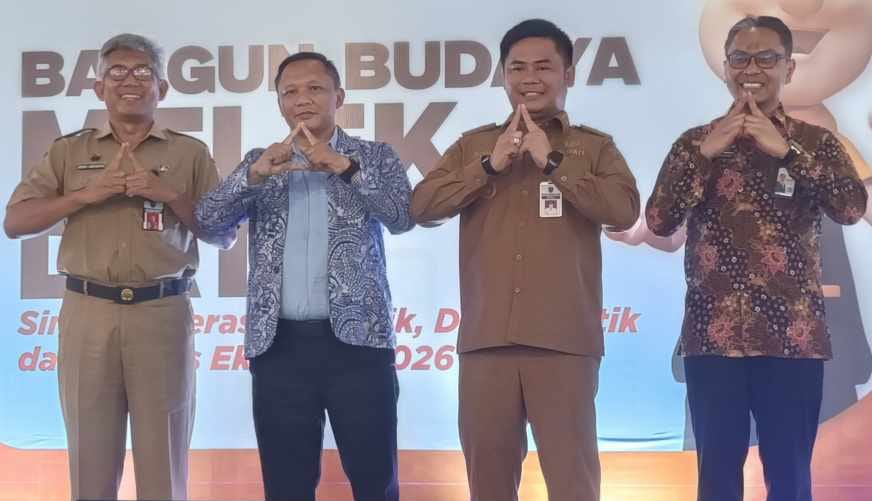 Kabupaten Tegal 2025 Kemiskinan Turun Pengangguran Naik