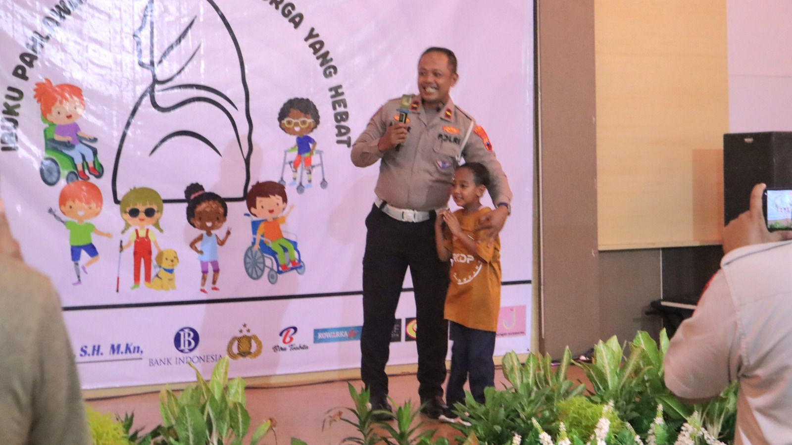 Satlantas Polres Pekalongan Motivasi Kelompok Disabilitas