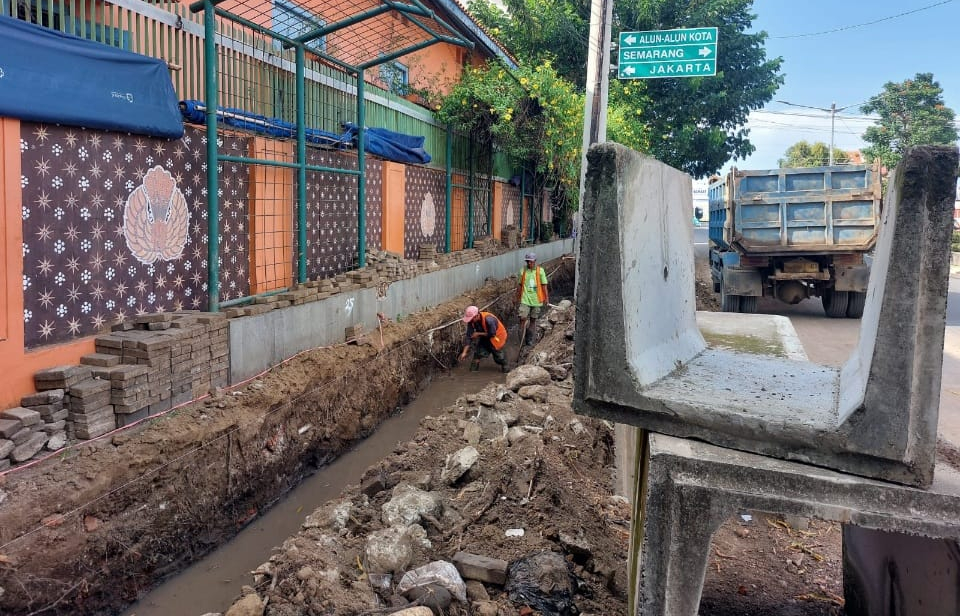 Benahi Drainase, DPRD Apresiasi Langkah Bupati Pemalang Atasi Banjir Perkotaan