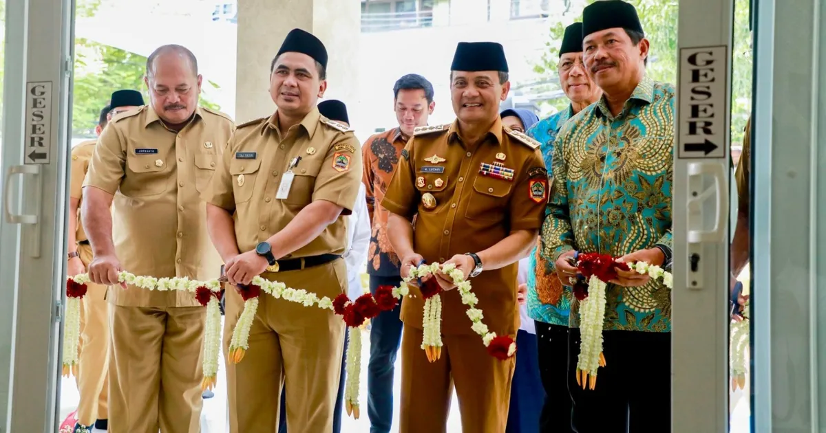 Ahmad Luthfi Resmikan Masjid Baru di Kawasan Setda Jateng