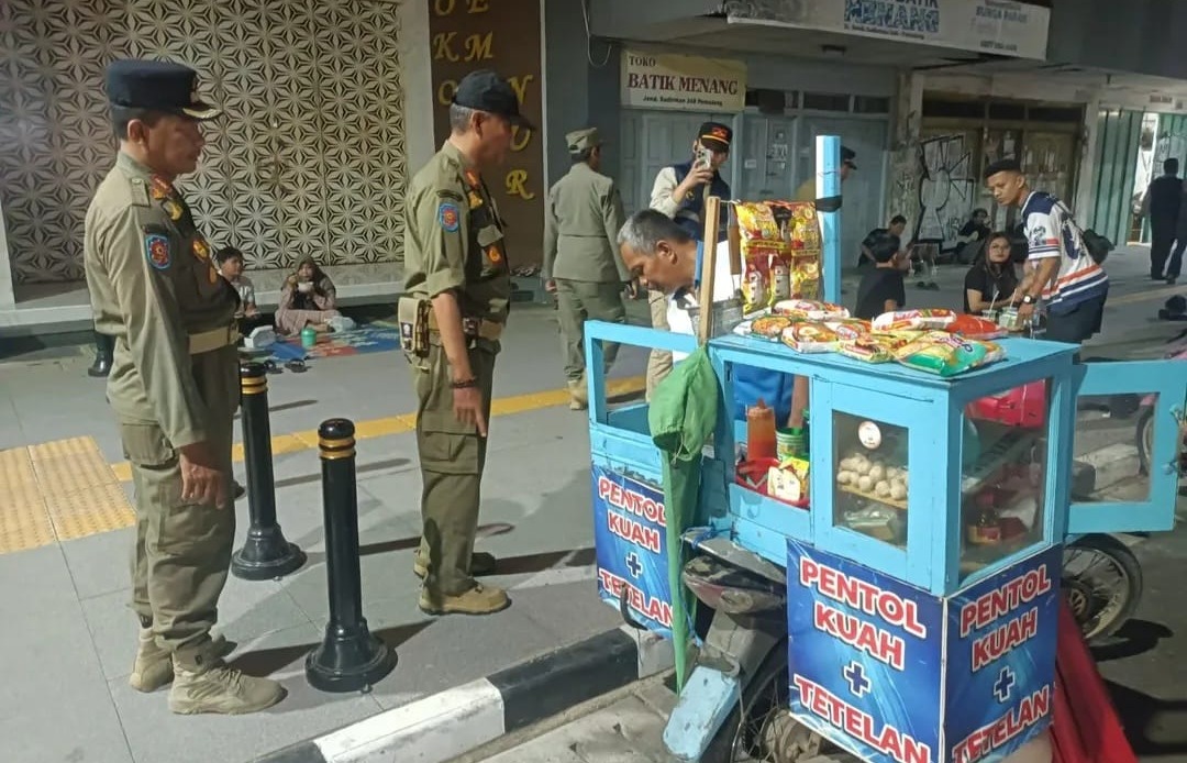 Pedagang Dilarang Melapak di Pedestrian City Walk Pemalang