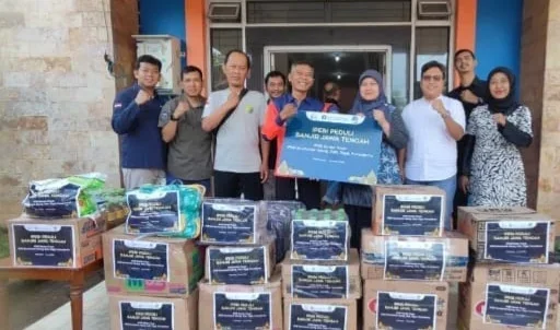 Ikatan Pegawai BI Tegal Salurkan Bantuan pada Korban Terdampak Banjir dan Longsor di Pantura