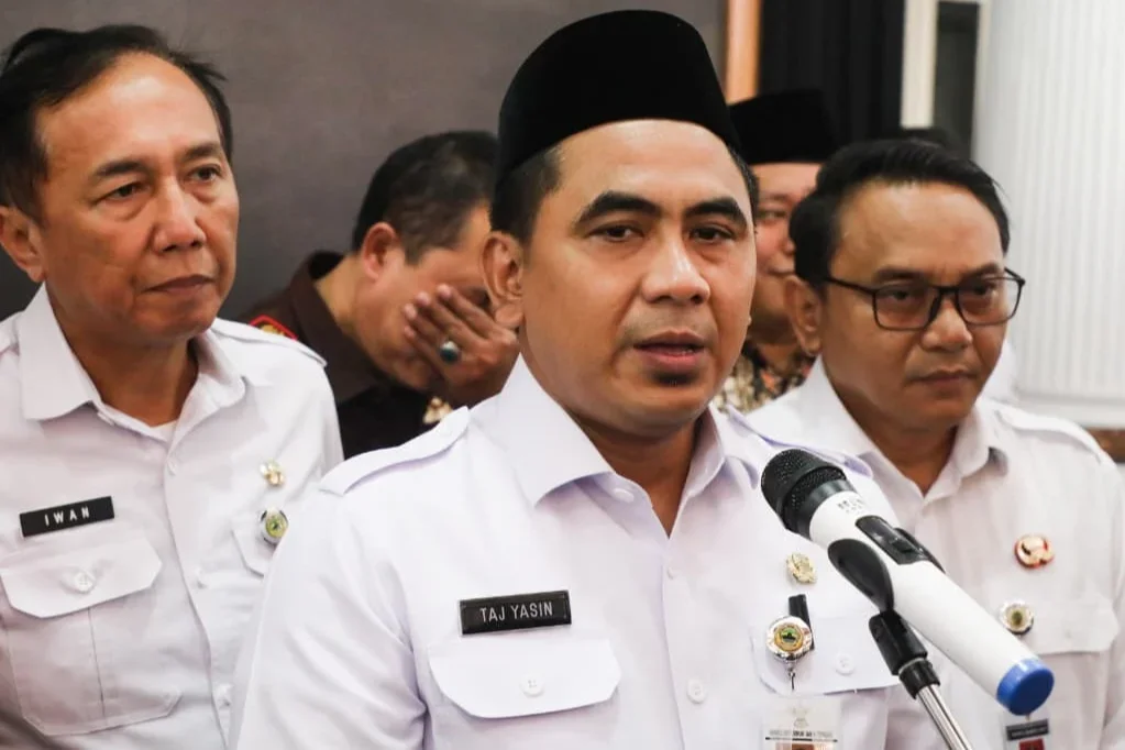 Banjir Belum Sepenuhnya Surut, Pelayanan Publik di Pati Tetap Berjalan