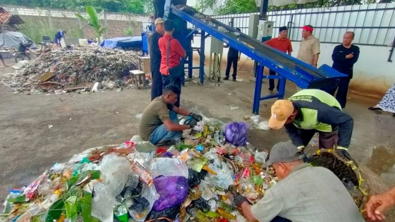 Komisi III DPRD Kota Tegal Soroti Kinerja Mesin Pengolah Sampah di TPS 3R