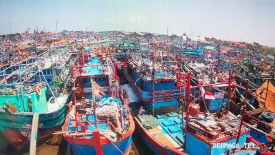 150 Kapal Nelayan Menganggur di Pelabuhan Tegal, Ini Penyebabnya