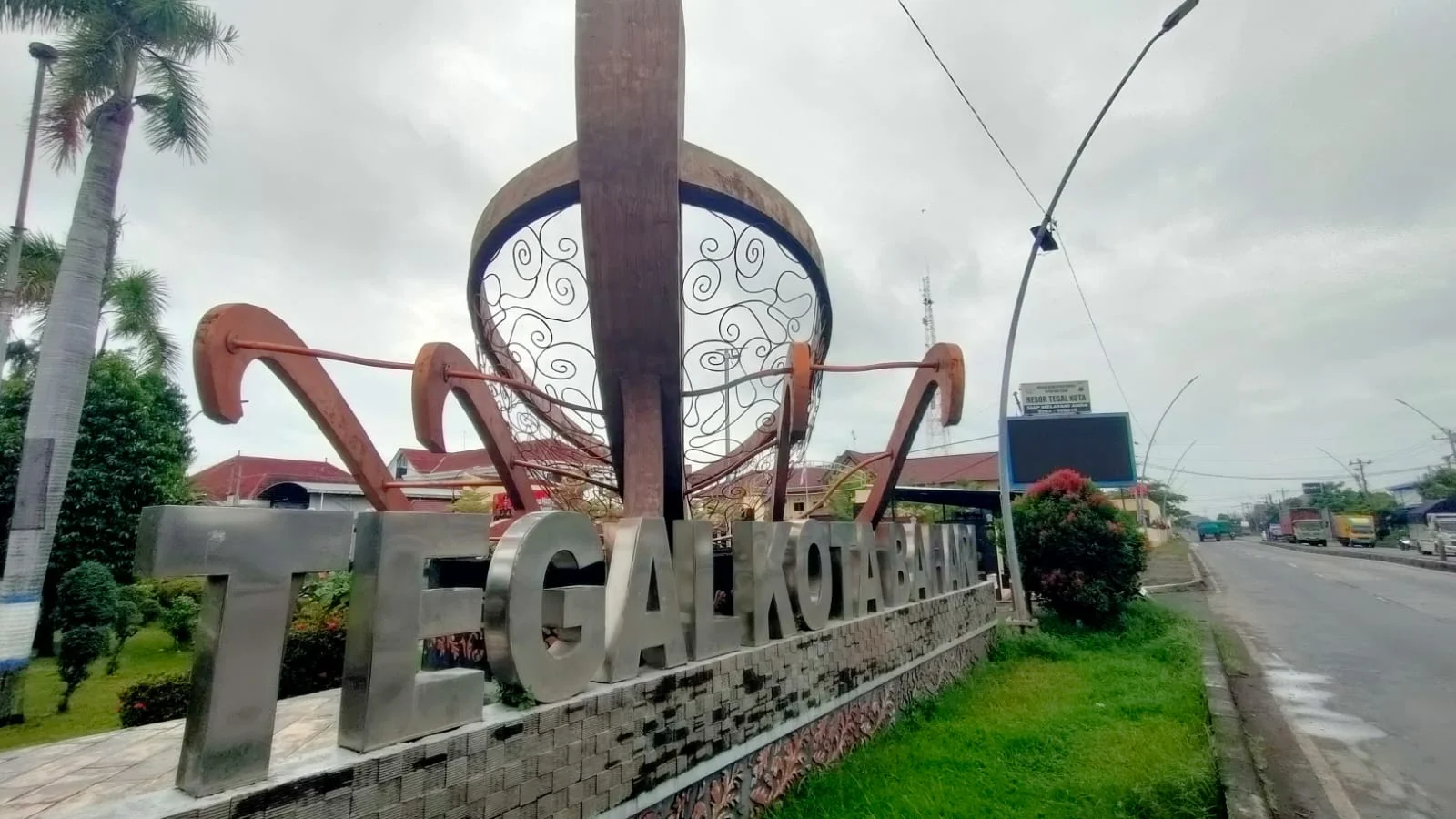 Cuaca Kota Tegal Hari Ini Berawan 25 Januari 2026, Waspada Angin Kencang dan Hujan Mendadak