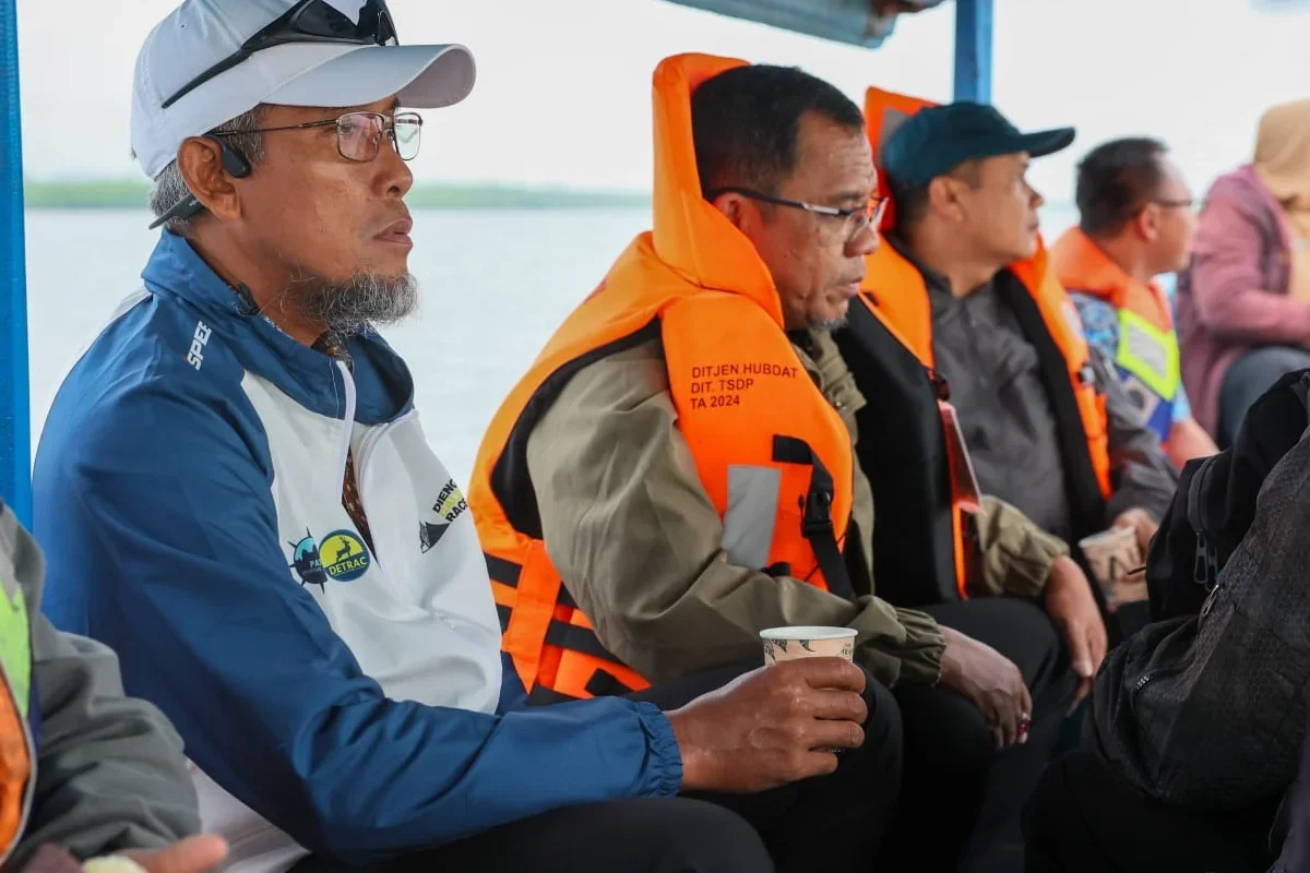 Terinspirasi dari Guru, Sekda Jateng Susuri Jejak Sekolah Terluar di Clacap