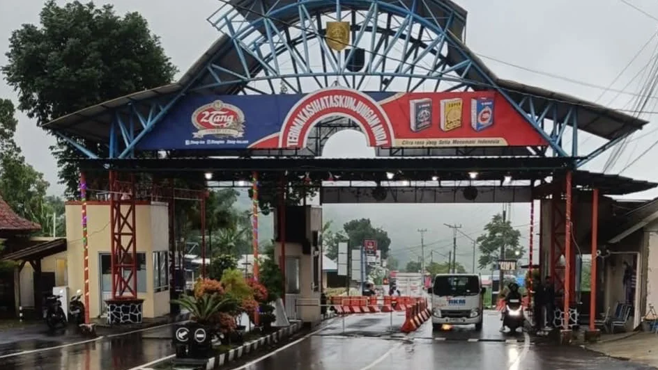 Prakiraan Cuaca Wisata Guci Tegal Hari Ini 27 Januari 2026, Waspada Hujan Seharian Disertai Udara Kabur