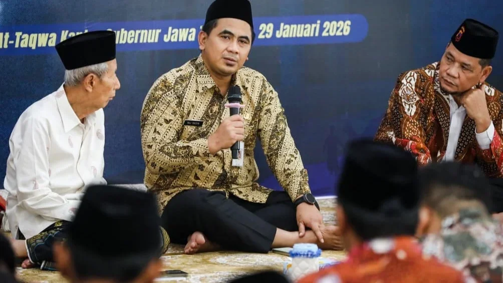 Pastikan Fasilitas Layak, Wagub Jateng Kawal Penanganan Banjir di Pekalongan