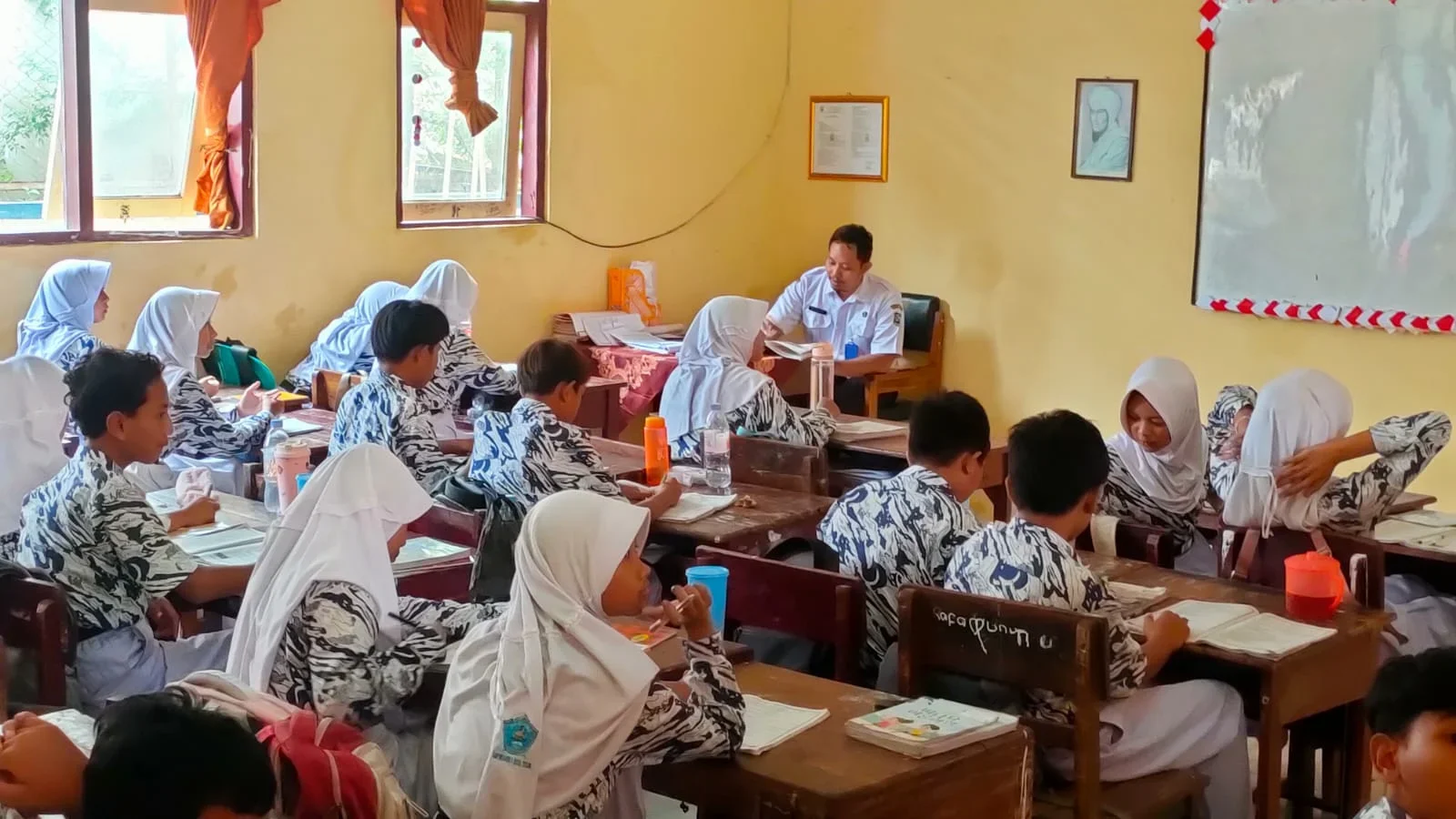 Mayoritas Guru SMP di Kota Tegal Dukung Wacana Lima Hari Sekolah