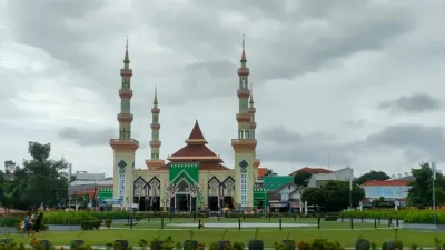 Cuaca Tegal Hari Ini Berawan, Waspada Hujan di Siang hingga Malam Hari