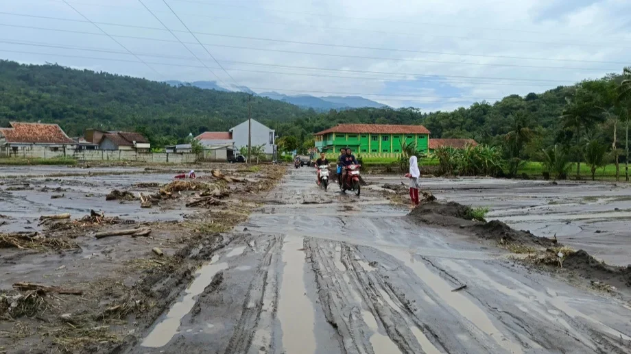 Banjir Adisana Brebes Surut Usai Dibuat Sodetan Sungai Keruh