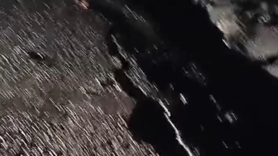 Jalan darurat di Desa Wisnu Kecamatan Watukumpul, Kabupaten Pemalang tanahnya mengalami pergerakan