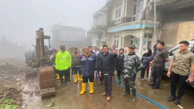 Bupati Batang Siapkan Relokasi Warga Terdampak Longsor Pranten