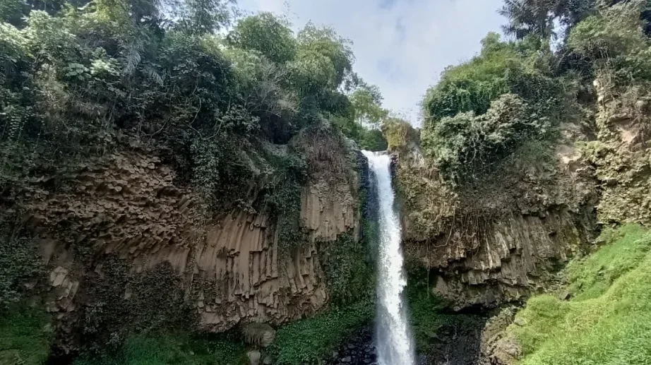 Curug Putri Sirampog Brebes, Air Terjun dengan Legenda Putri Kerajaan