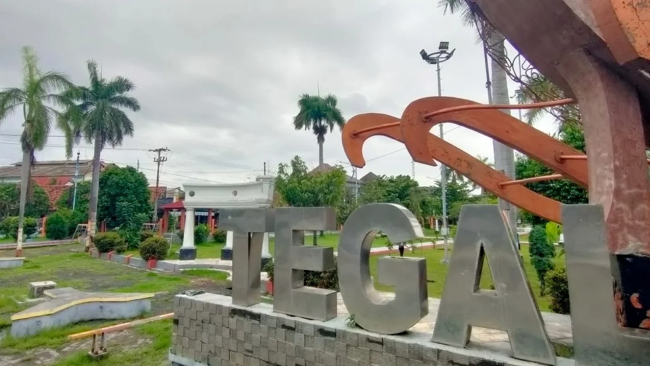 Cuaca Tegal Hari Ini 18 Januari 2026 Berawan, Suhu Capai 30,3 Derajat Celsius