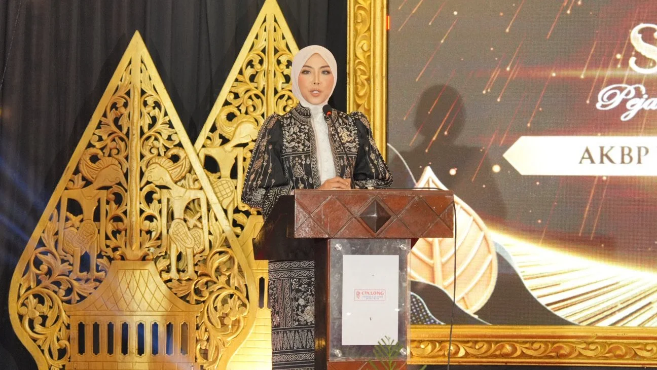 AKBP Veronica Wanita Pertama Jadi Kapolres Batang