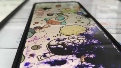 Kelemahan Layar Smartphone Amoled, Jangan Dikasihkan Anak-Anak