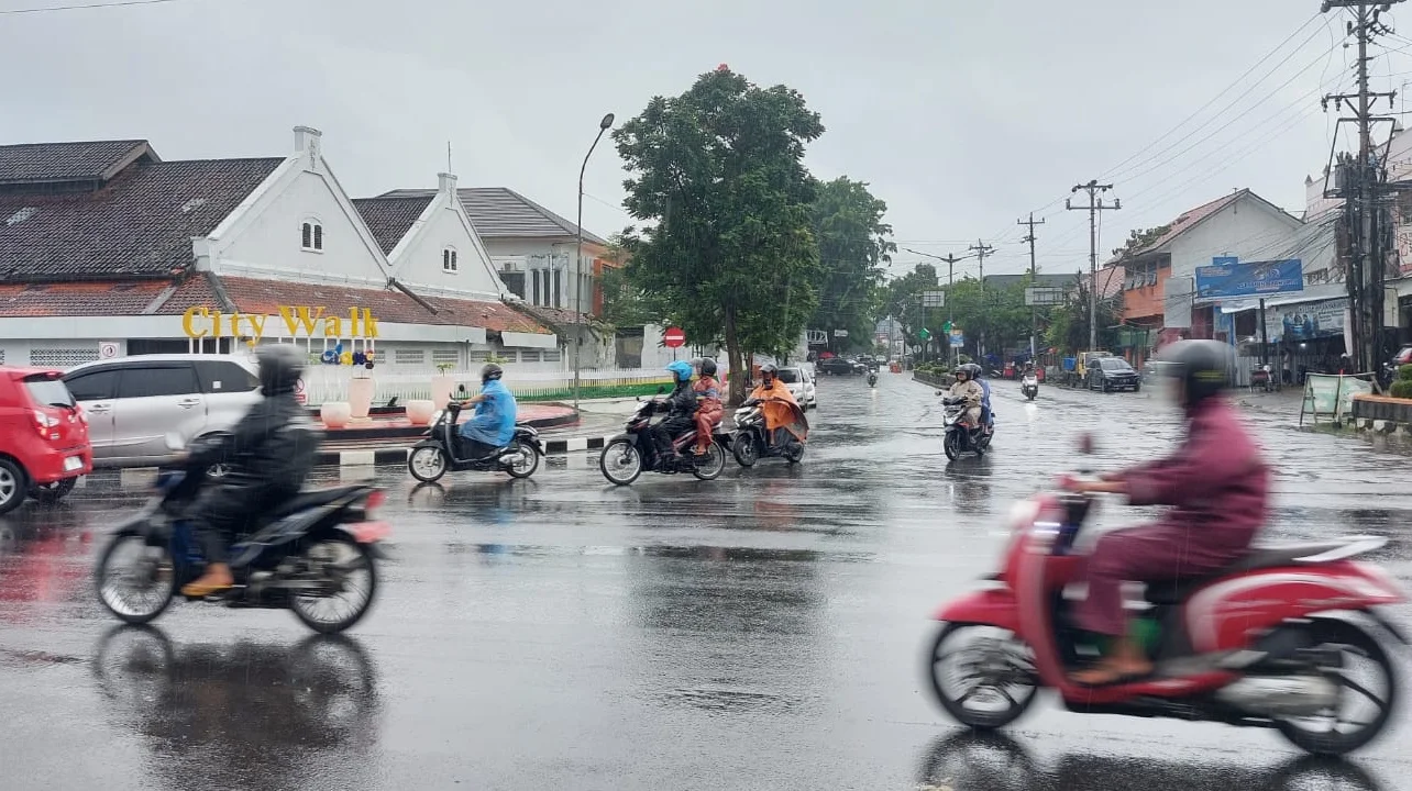 Siapkan Mantel, Cuaca Pemalang Hari Ini Jumat 20 Februari 2026 Diguyur Hujan