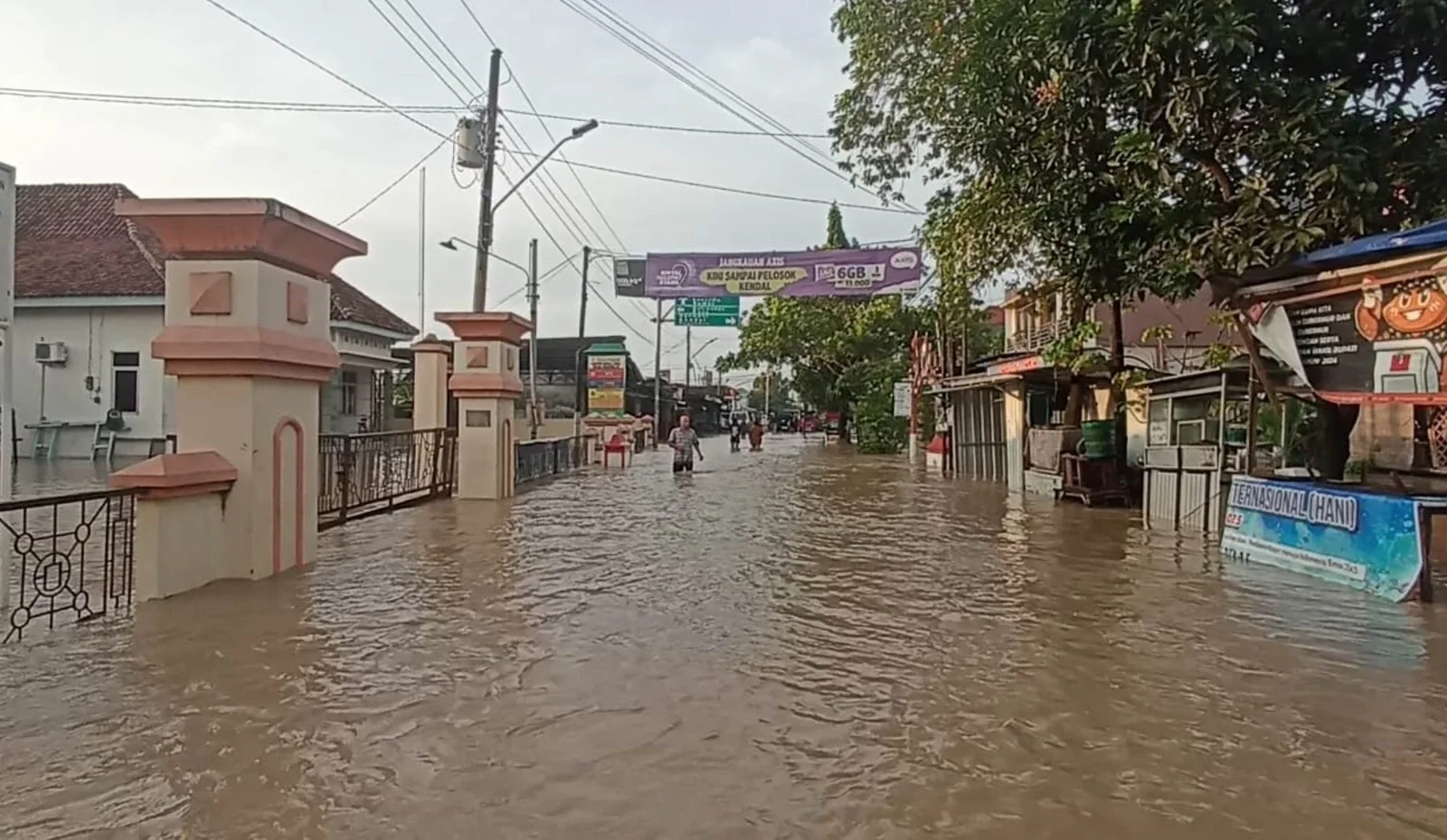 Banjir Luapan Sungai Blorong juga Rendam Sekolah, Puskesmas, dan Balai Desa