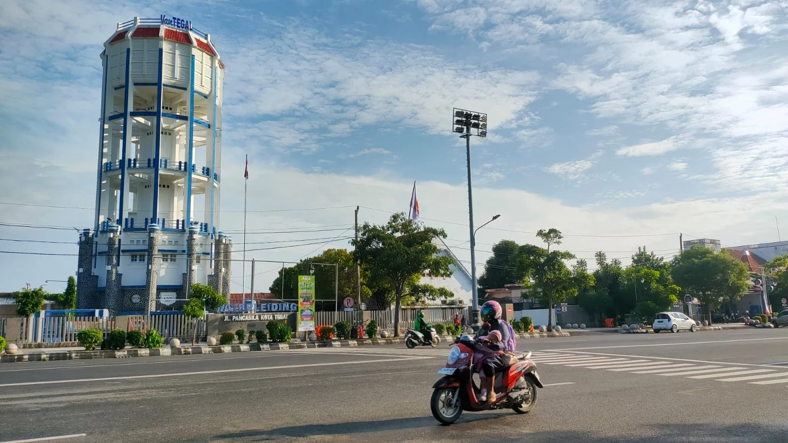 Puasa Hari ke-9, Cuaca Kota Tegal Jumat 27 Februari 2026 Didominasi Berawan hingga Hujan Ringan
